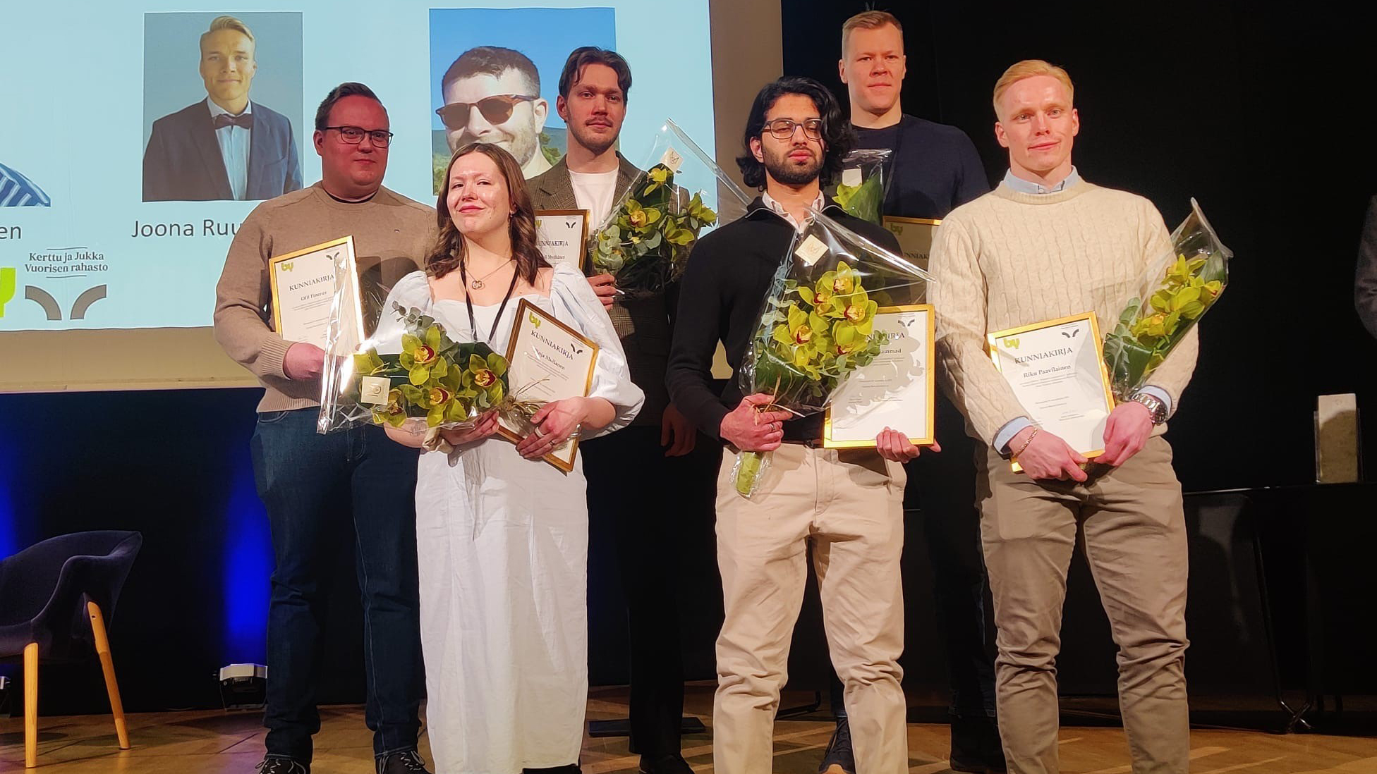 Suomen Betoniyhdistys palkitsi kiitettävät opinnäytetyöt Betonipäivässä