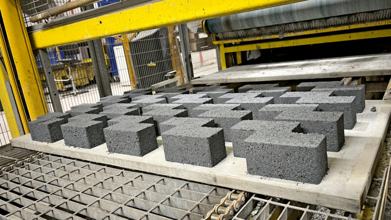 Lakan vähähiilisiä betonituotteita valmistukseen Carbonaide-menetelmällä