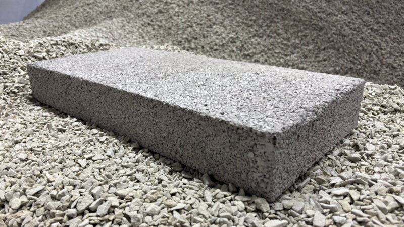 Uusi Foamit Katelaatta tuo vähähiilistä kiertotaloutta talonrakentamiseen – vaahtolasimursketta hyödynnetään nyt uudella tavalla