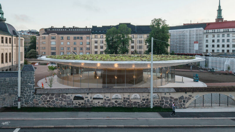 Kansallismuseolle valmistui vähähiiliseksi ja kestäväksi rakennettu lisärakennus, jossa on uniikkia taitorakentamista