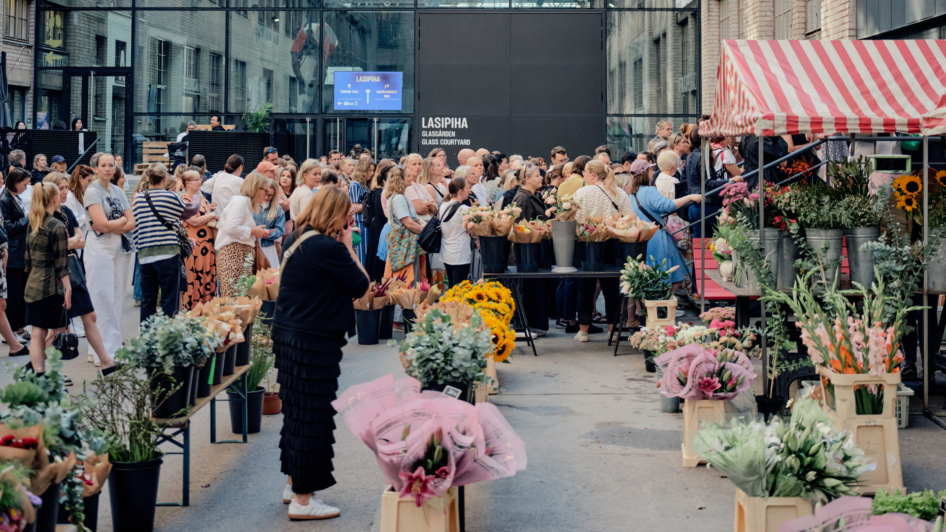 Kaupunki muuttuu kohtaamisten näyttämöksi – Helsinki Design Week 2026 käynnistää hankkeen keskustan elävöittämiseksi