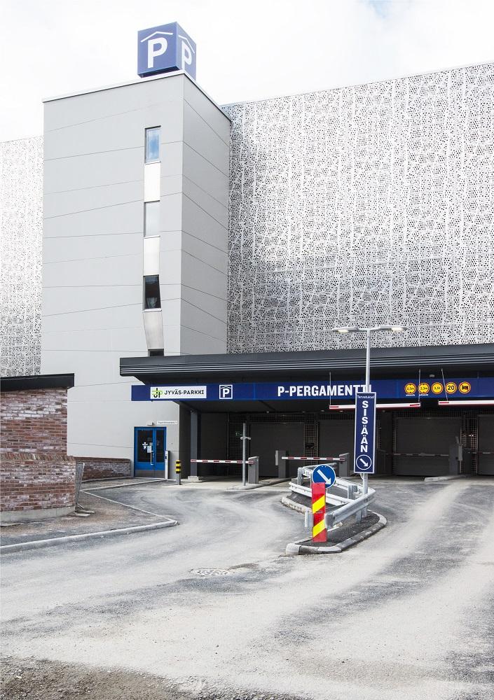 Pysäköintitalo P-Pergamentti – Näyttävä maamerkki Jyväskylän Kankaalla kuva #1
